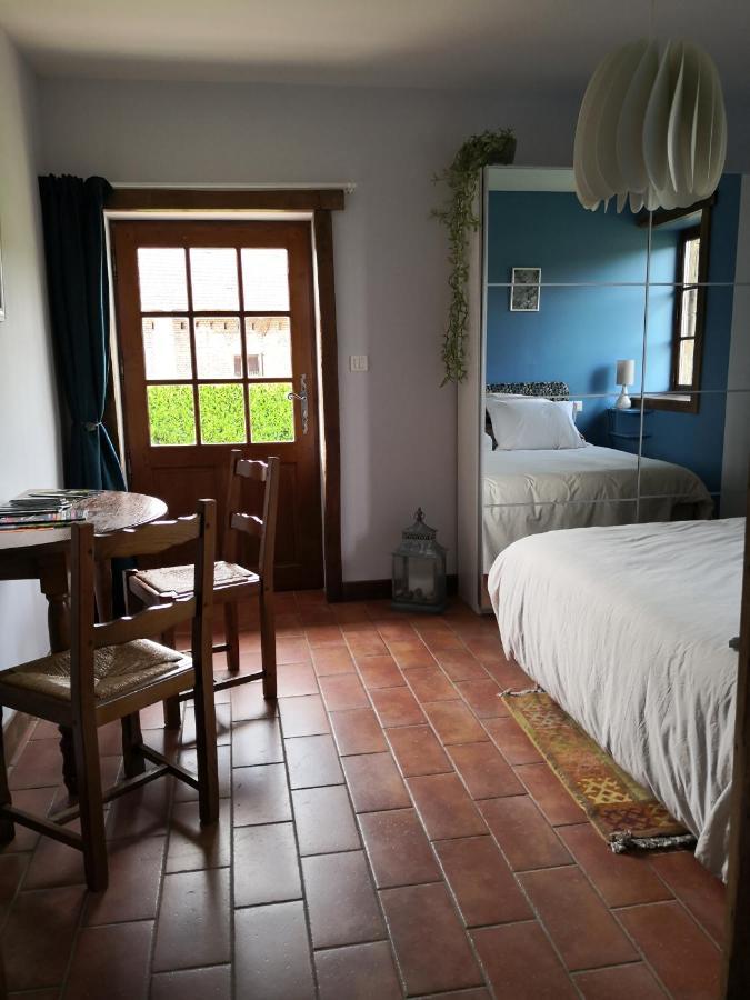 Bed and Breakfast La Ferme De La Terve Bruailles Zewnętrze zdjęcie